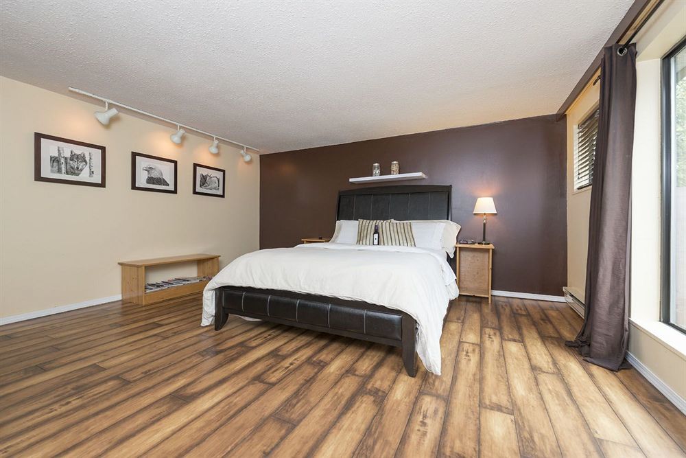 Tall Trees Bed & Breakfast Prince Rupert Exterior photo